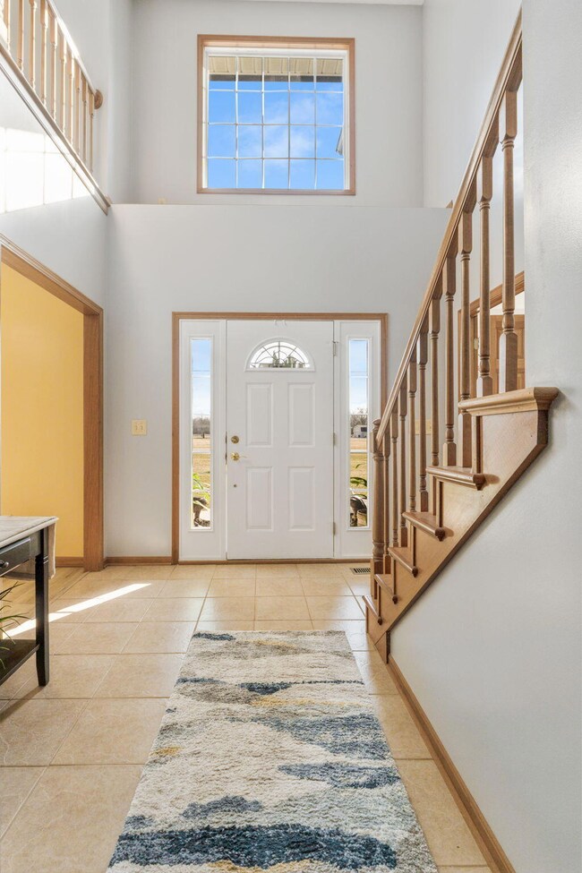 22570 Middleburg-Plain City Rd (Interior