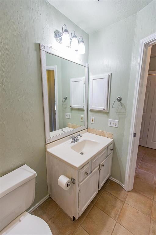 2413 Dalewood Ln, Bedford, TX 76022 - photo 7