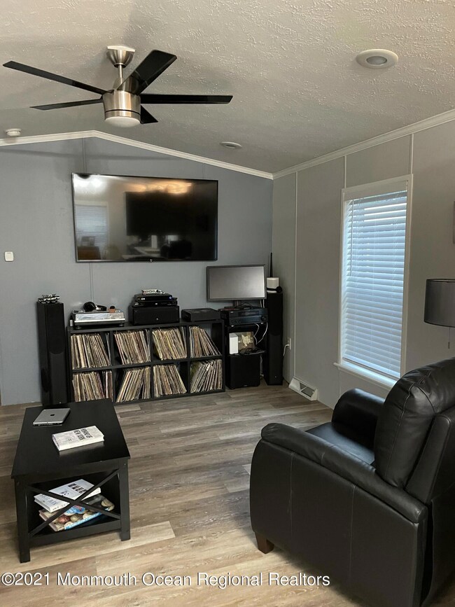 206 Lane c, Hazlet, NJ 07730 - photo 5