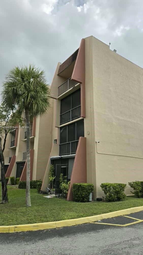 Ramblewood Condominium unit PH11, Miami, FL 33183 - photo 3