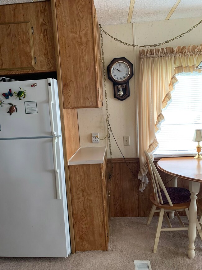 17 Rogers Campground Rd unit PM-17, Lancaster, NH 03584 - photo 5