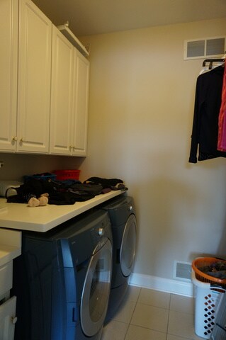 2594 Chasewood Ct unit 47, Aurora, IL 60502 - photo 2