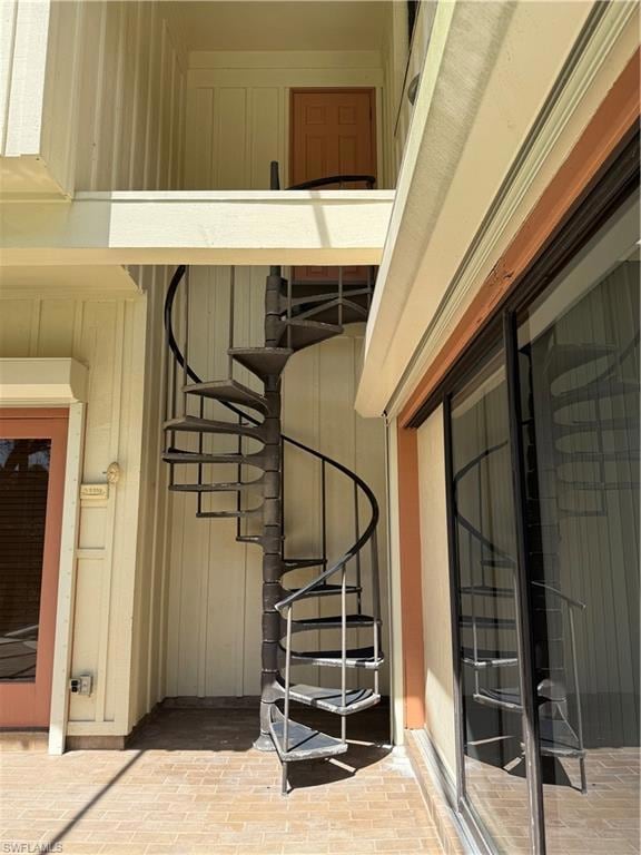 724 Bay Tree Ct, Naples, FL 34108 - photo 3