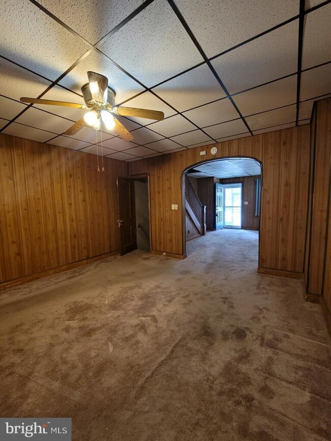 3814 Colborne Rd, Baltimore, MD 21229 - photo 6