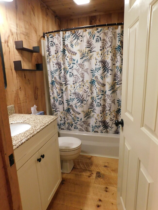 19 Arctic Cir, Wilmington, VT 05363 - photo 7