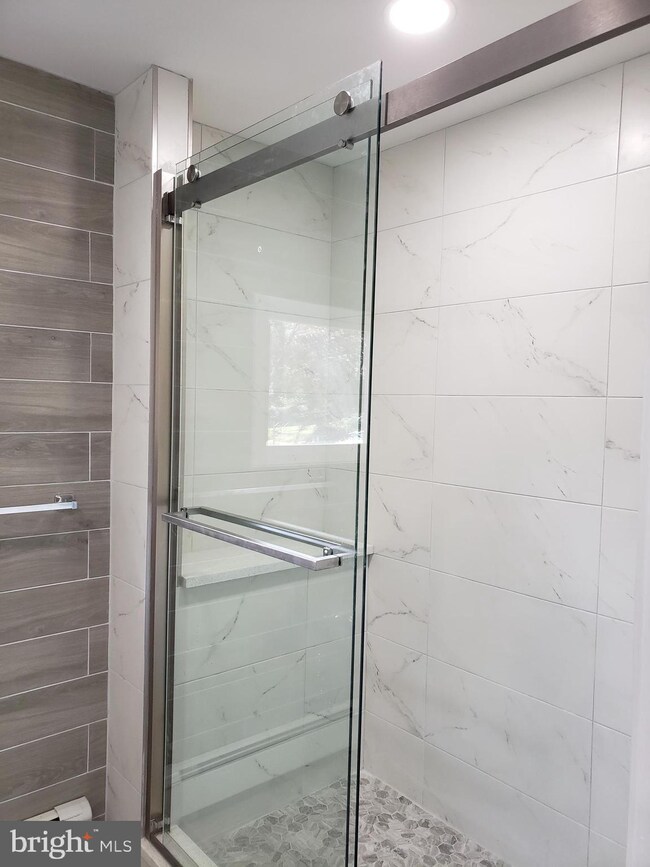 605 Woodlawn Ave, Collingswood, NJ 08108 - photo 5