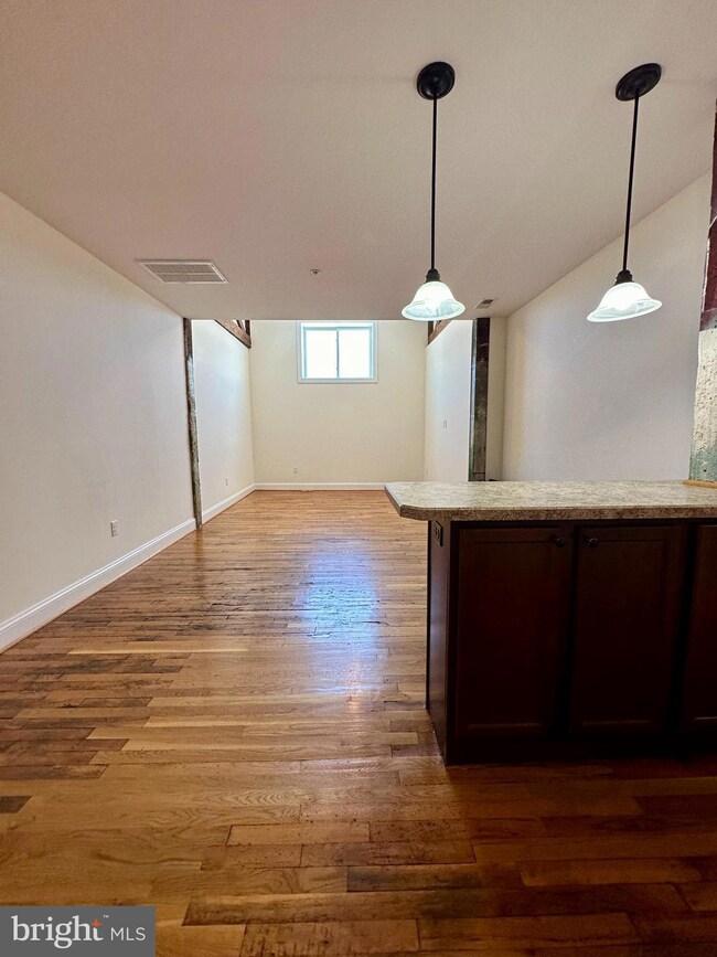 302 N Cameron St unit 202, Winchester, VA 22601 - photo 7