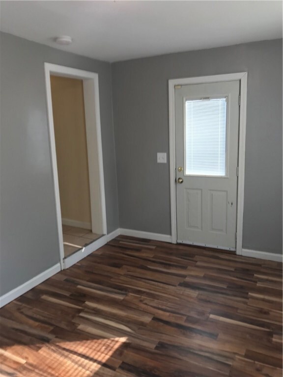 47 Noyes Ave, Providence, RI 02907 - photo 7