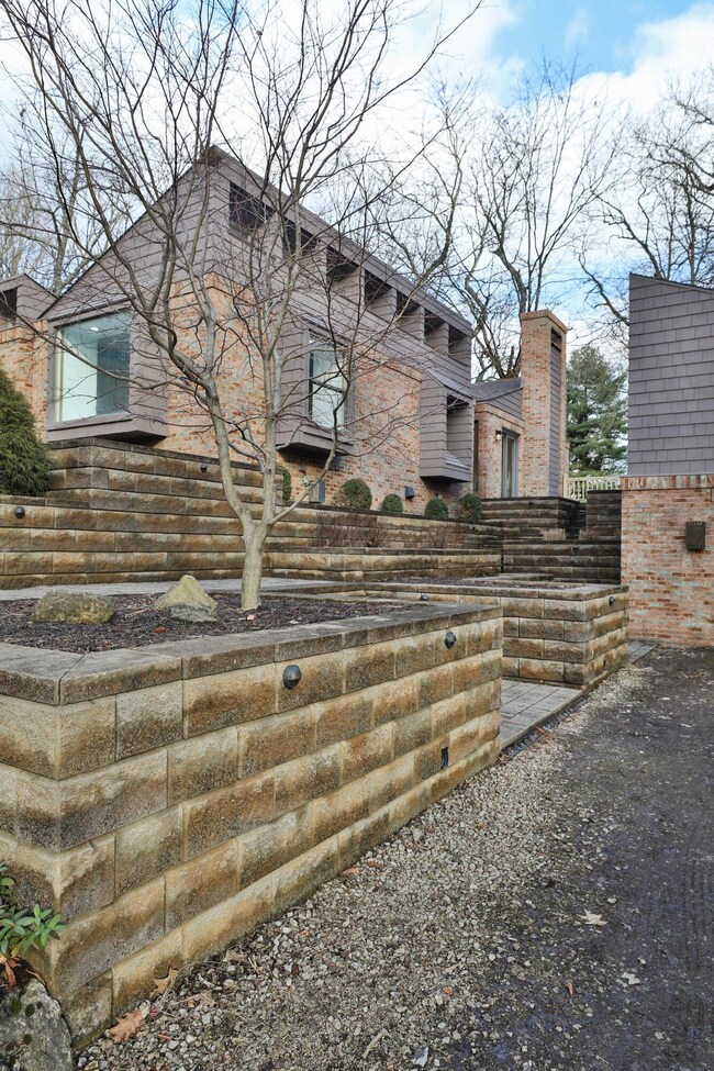 867 Clayton Dr, Worthington, OH 43085 - photo 4