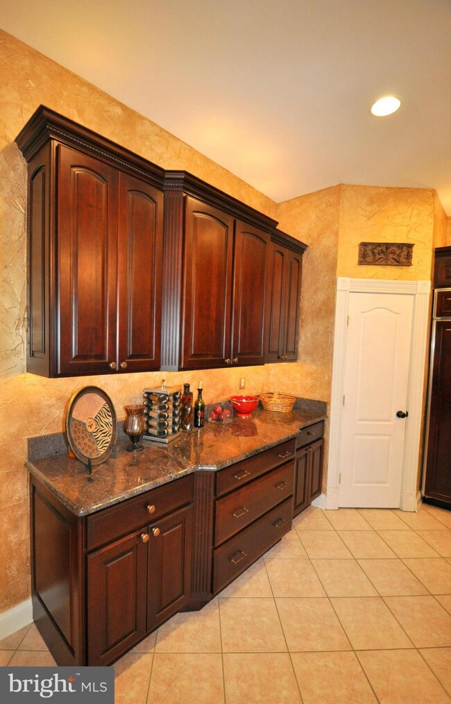 6314 Towering Oak Rd, Fredericksburg, VA 22407 - photo 6