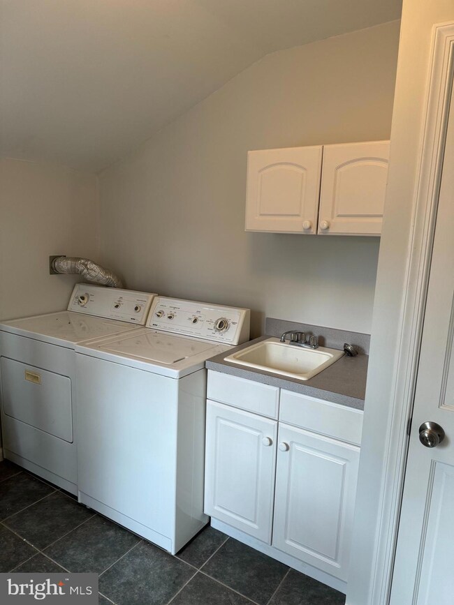 52 Grove St, Haddonfield, NJ 08033 - photo 5