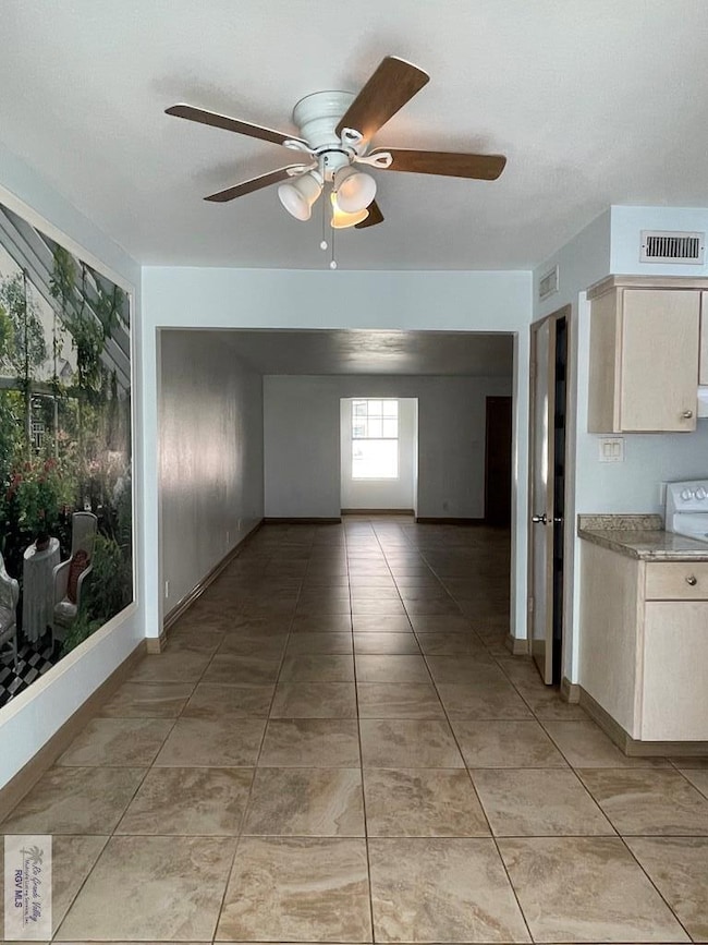 18 Palmetto Ct unit 18, Brownsville, TX 78521 - photo 5