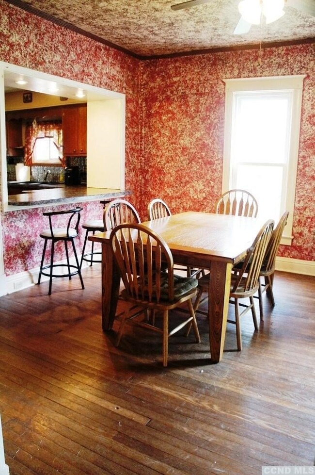 31 Seaman Ave, Castleton On Hudson, NY 12033 - photo 7