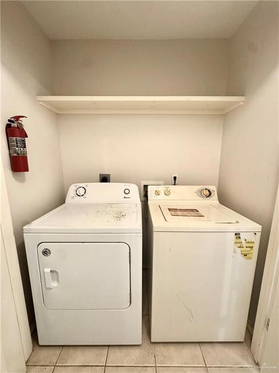 2512 Salvatierra Dr unit 1, Edinburg, TX 78541 - photo 6