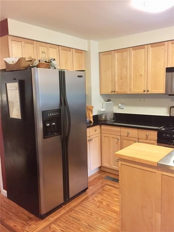 97 Evergreen St unit 5, Providence, RI 02906 - photo 5