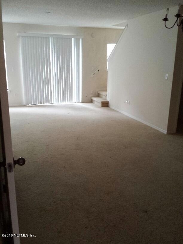 7744 Highchair Ln, Jacksonville, FL 32210 - photo 2