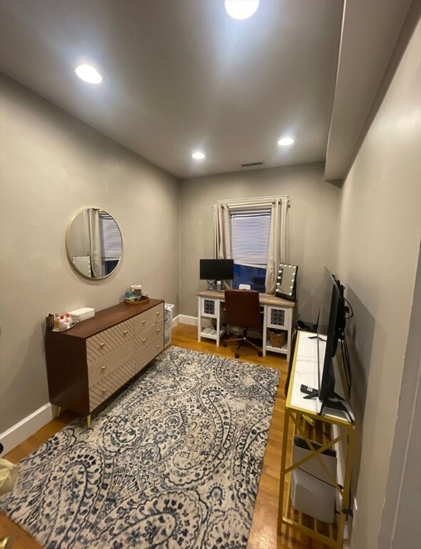 131 W 8th St unit 2, Boston, MA 02127 - photo 6