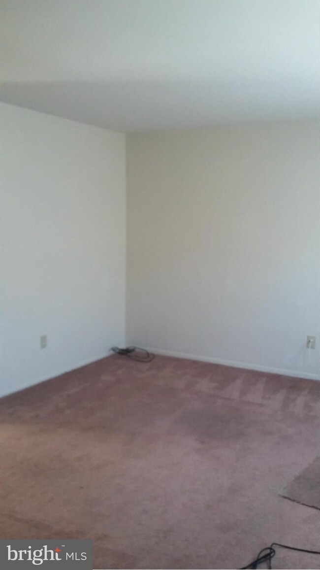 617 Burlington Ct, Edgewood, MD 21040 - photo 6