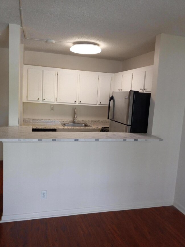 408 Sheffield Q unit Q, West Palm Beach, FL 33417 - photo 4