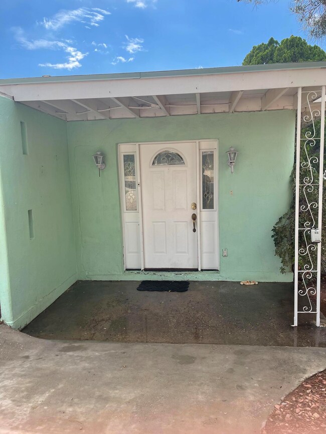 7508 Adobe Dr, El Paso, TX 79915 - photo 6