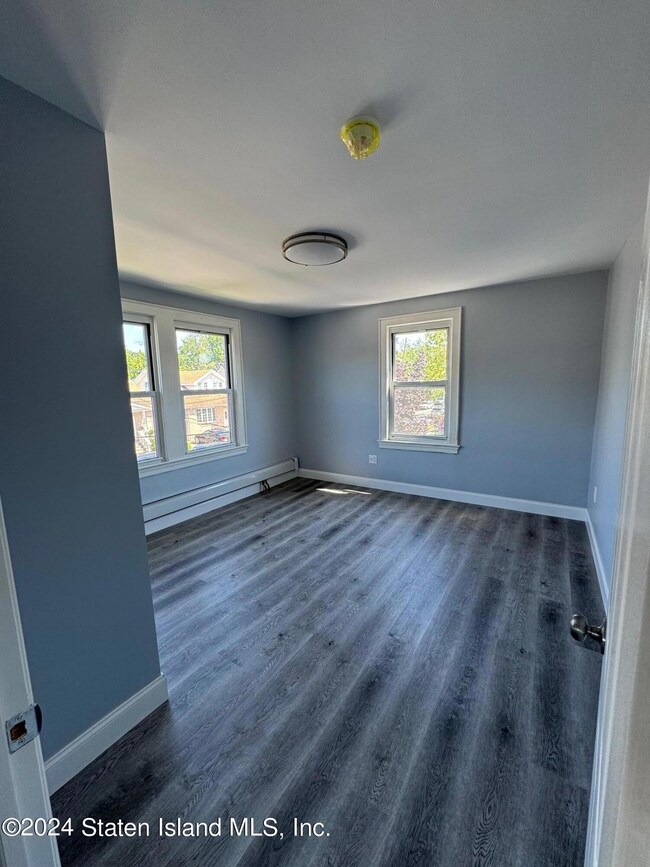 56 Florence St unit 2, Staten Island, NY 10308 - photo 5