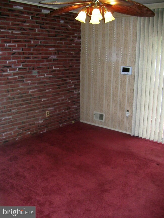 5406 Upshur St, Bladensburg, MD 20710 - photo 7