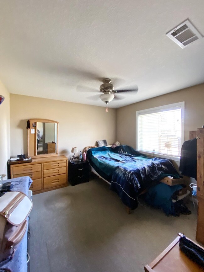 1C4BDCC7-CFB6-43D4-A819-793C256742C2 2