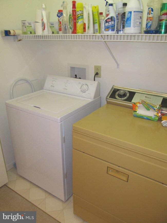 417 Deborah Ct, Chambersburg, PA 17201 - photo 7