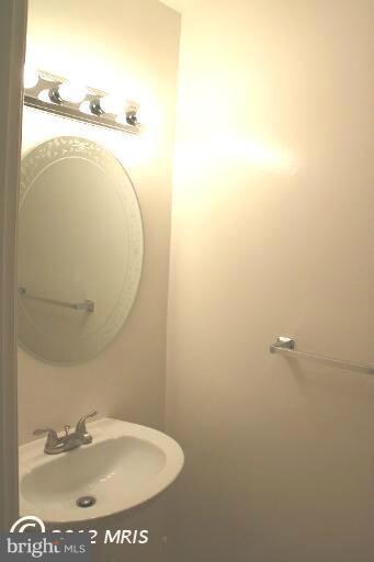 9704 Early Spring Way, Columbia, MD 21046 - photo 5