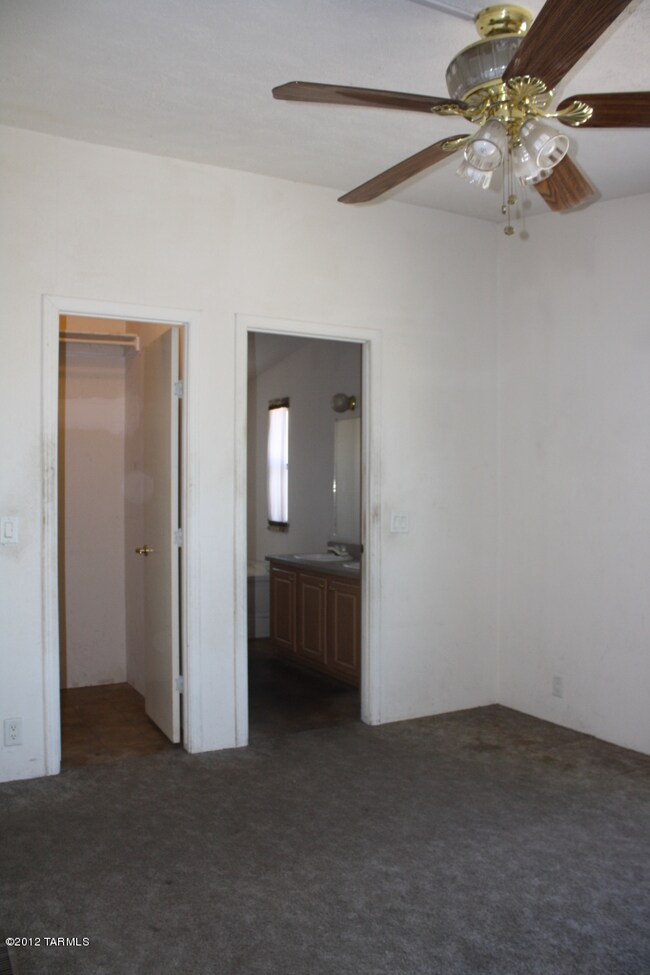 2990 E Cottonwood Club Ln, Tucson, AZ 85706 - photo 6