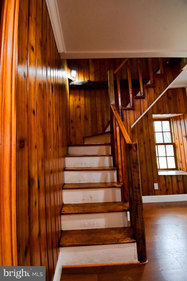 7835 River Rd, Bethesda, MD 20817 - photo 6