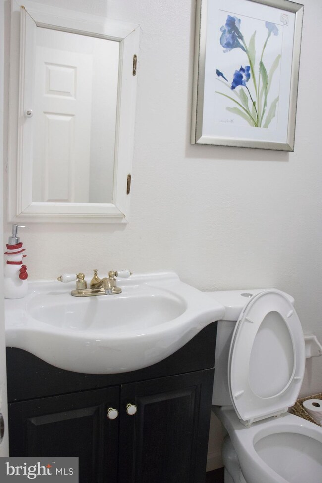 1530 Harford Square Dr, Edgewood, MD 21040 - photo 6