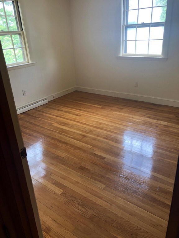 12 Spaulding St unit 1, Wakefield, MA 01880 - photo 2