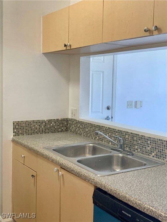 1235 Reserve Way unit 203, Naples, FL 34105 - photo 7