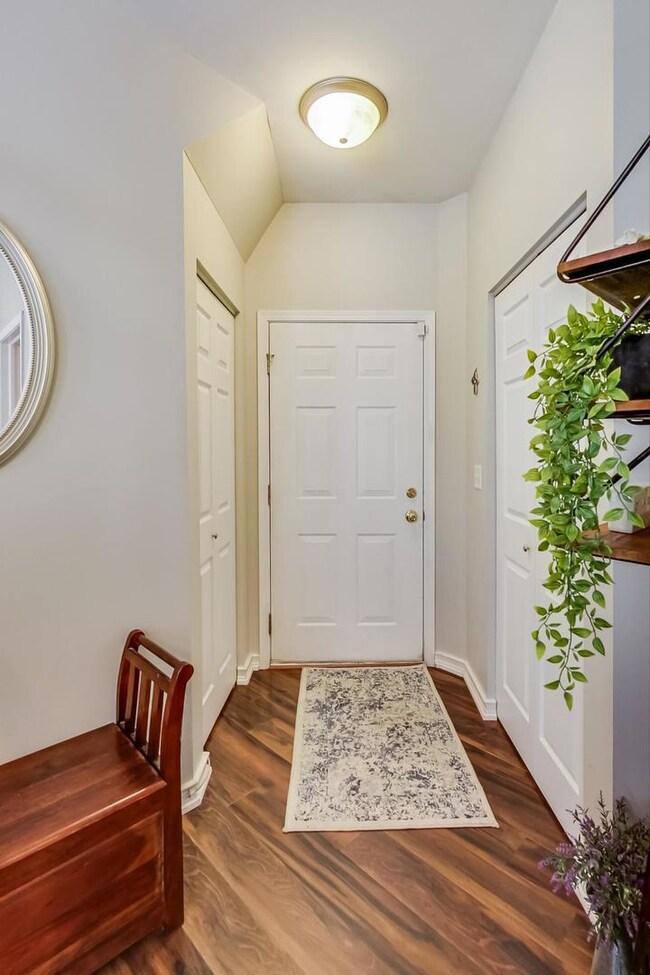 24162 Walnut Cir unit 180503, Plainfield, IL 60585 - photo 4