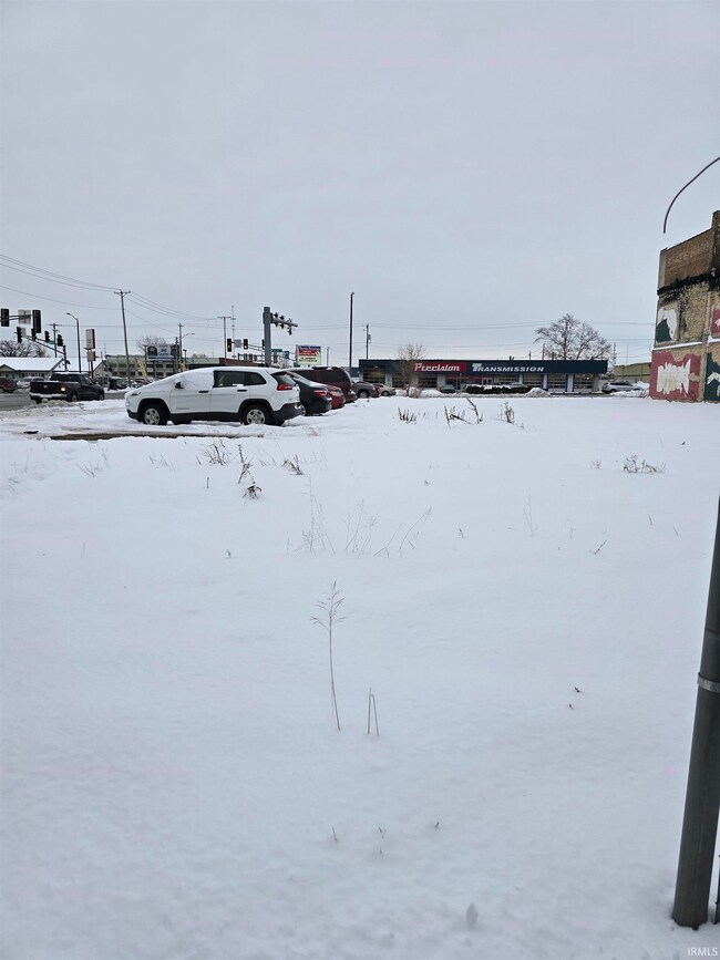 905 & 907 S Michigan St, South Bend, IN 46601 - photo 4