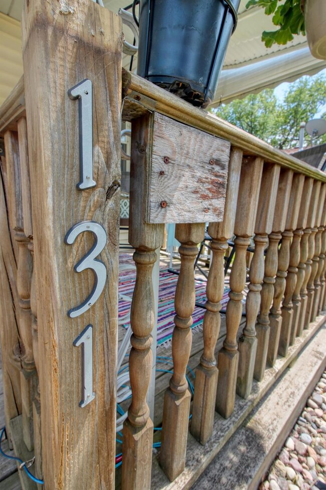 131 N Wright St, Griffith, IN 46319 - photo 3