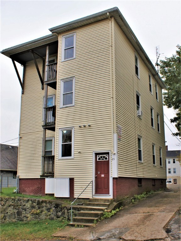 25 Laundry St, Woonsocket, RI 02895 - photo 2