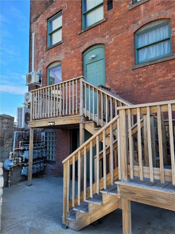 10 Canal St unit C, Westerly, RI 02891 - photo 4