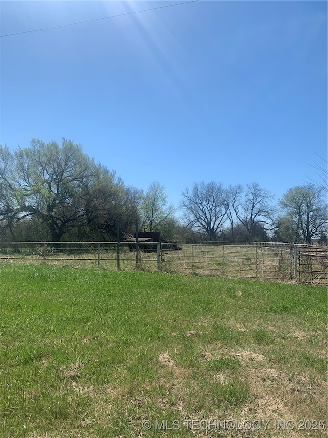 East End Single Gate Entrance