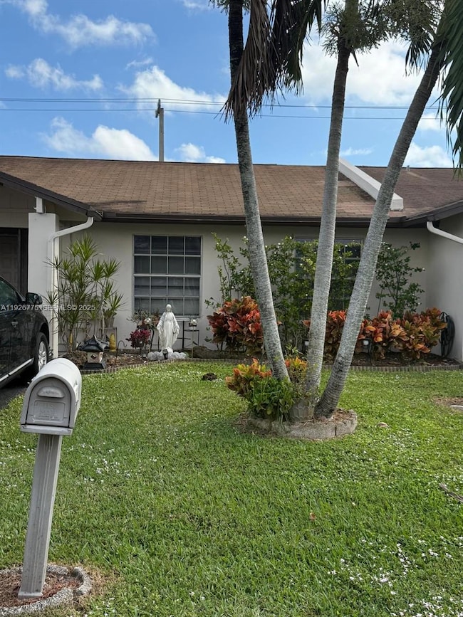 15708 Bottlebrush Cir, Delray Beach, FL 33484 - photo 2