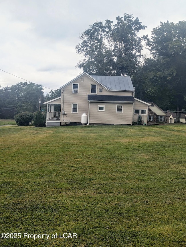 4 Nursery Rd, Berwick, PA 18603 - photo 5