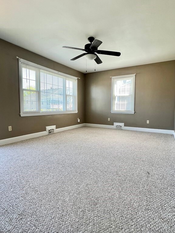 12 Gorham St, South Dartmouth, MA 02748 - photo 5