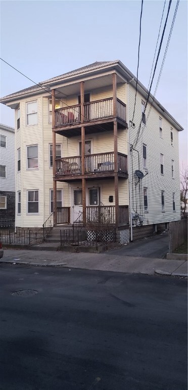 191 Sabin St, Pawtucket, RI 02860 - photo 5