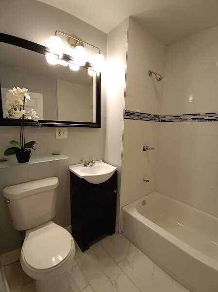 115 Devon St unit 1, Dorchester, MA 02121 - photo 2