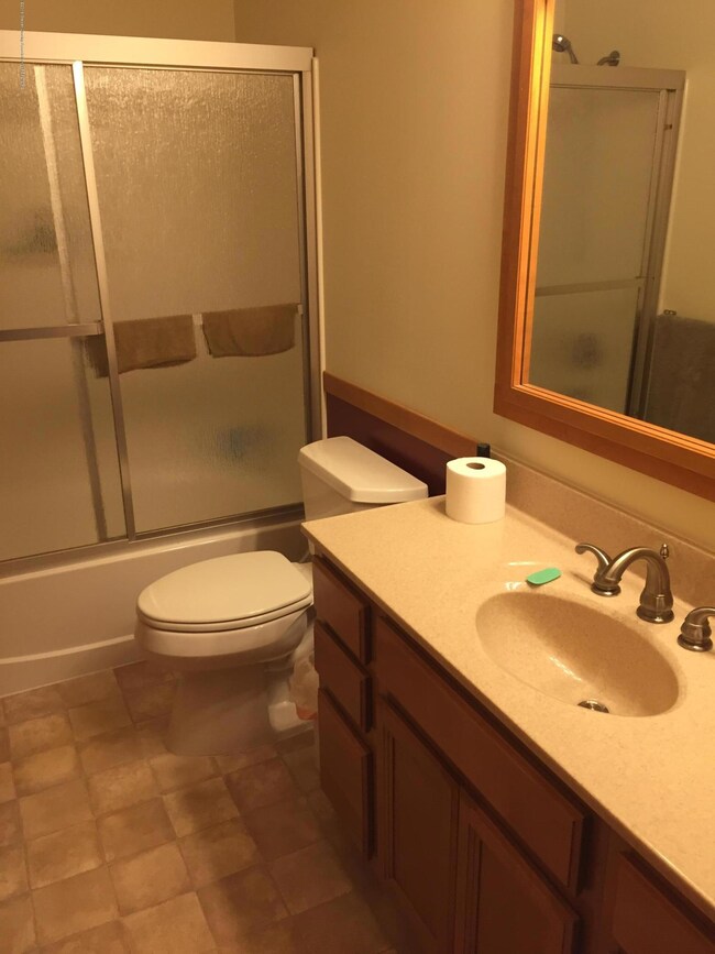 3445 Rolfe Bathroom