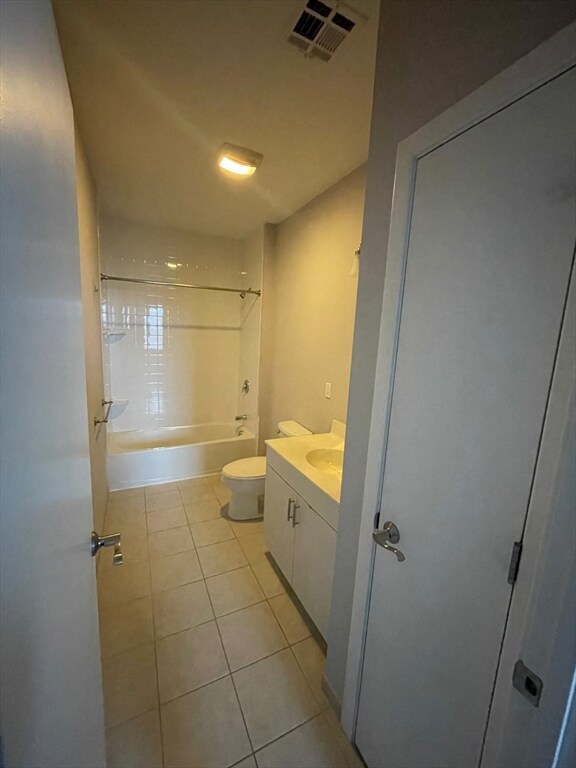 431 River St unit 501, Waltham, MA 02453 - photo 6