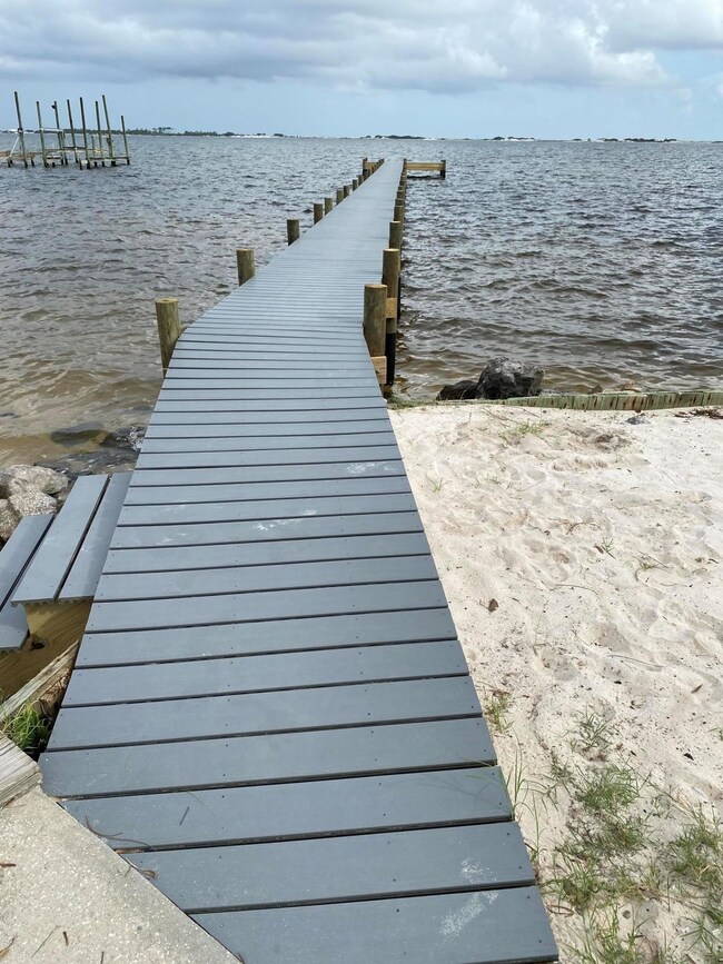 Community Dock