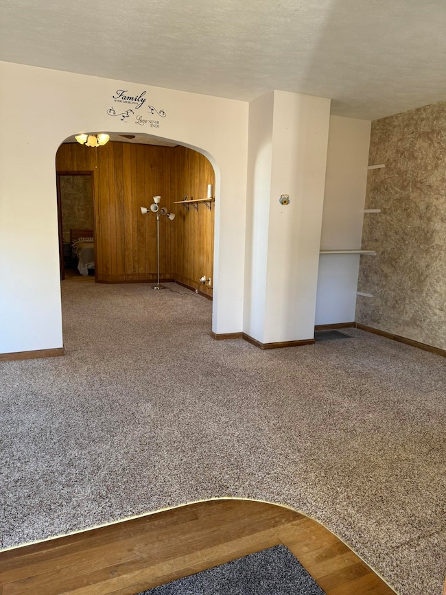 2100 Monroe St, Great Bend, KS 67530 - photo 4