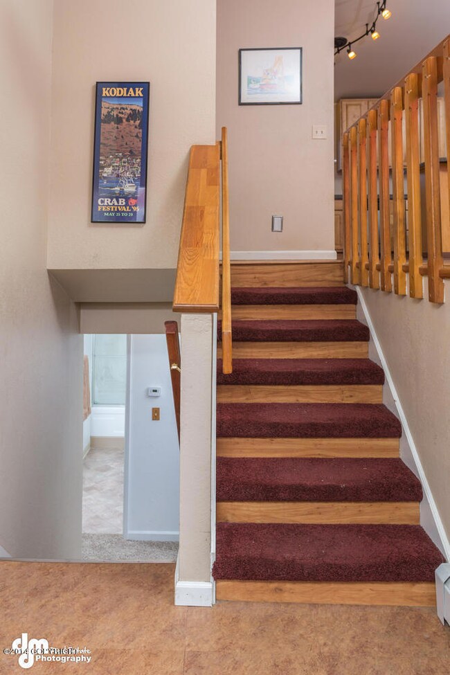 5080 Southampton Dr, Anchorage, AK 99503 - photo 6